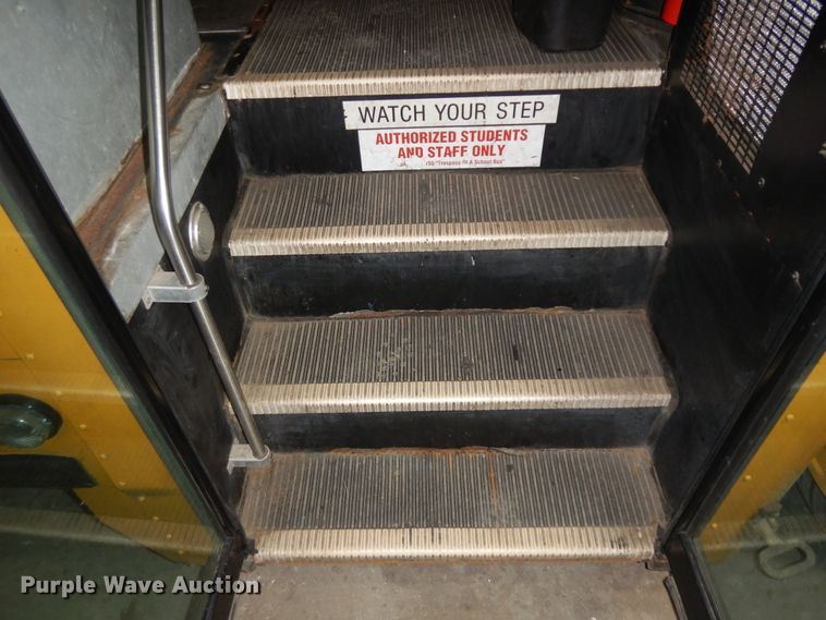 image for item KU9155 2007 International 3000  school bus