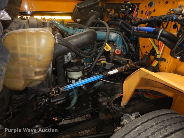 image for item KU9155 2007 International 3000  school bus