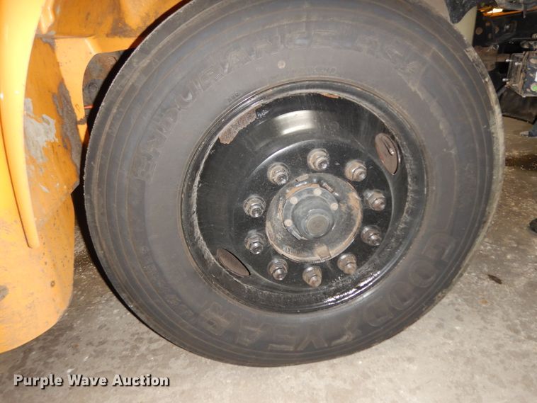 image for item KU9155 2007 International 3000  school bus