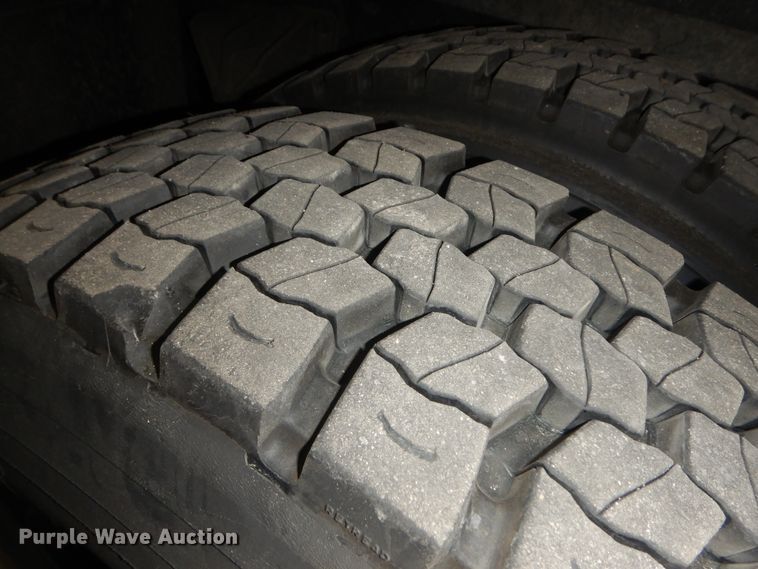 image for item KU9155 2007 International 3000  school bus