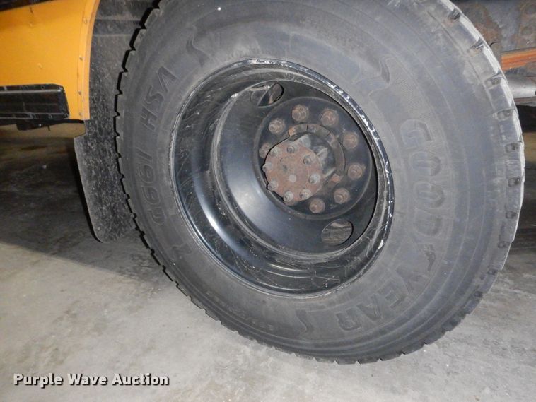 image for item KU9155 2007 International 3000  school bus