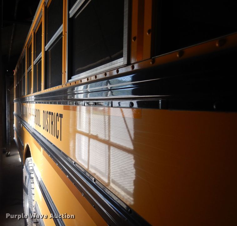 image for item KU9156 2007 International 3000  school bus