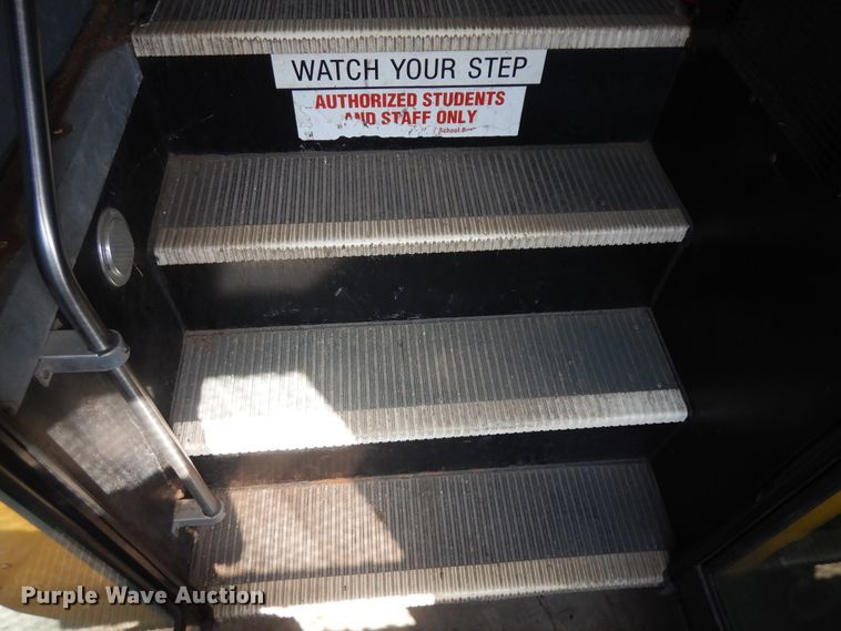 image for item KU9156 2007 International 3000  school bus