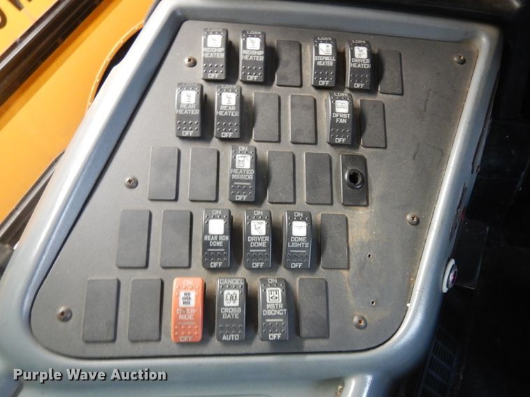 image for item KU9156 2007 International 3000  school bus