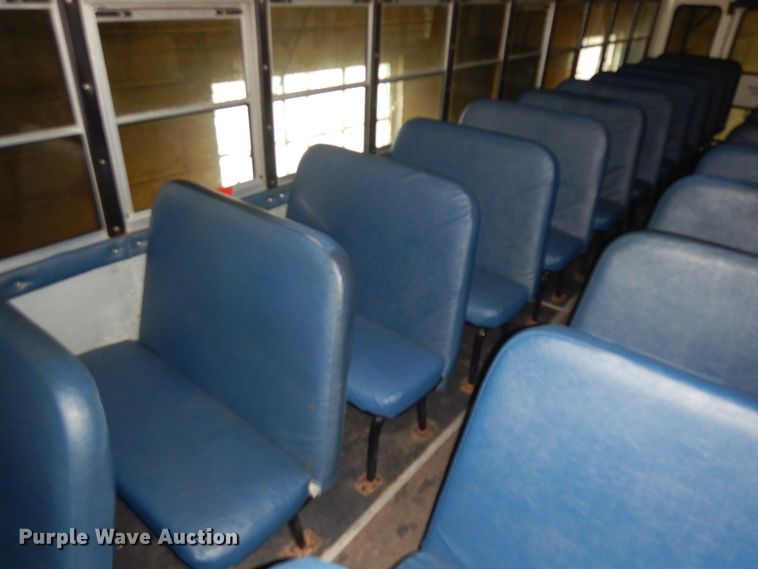 image for item KU9156 2007 International 3000  school bus