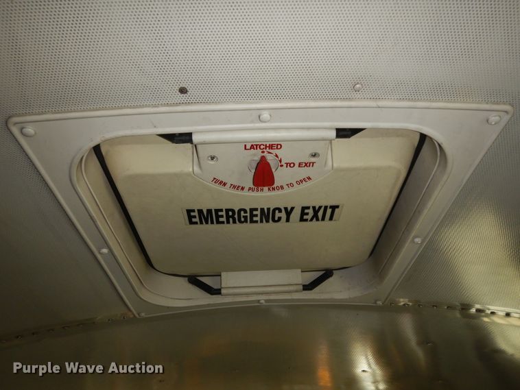 image for item KU9156 2007 International 3000  school bus