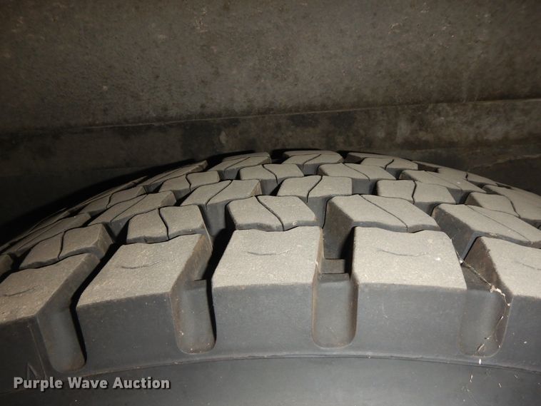 image for item KU9156 2007 International 3000  school bus