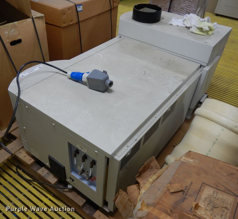 image for item KU9179 Lab equipment