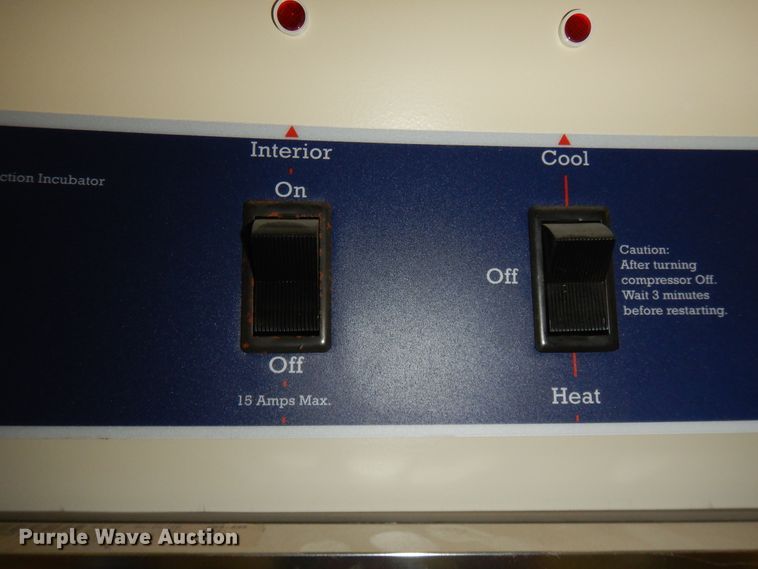 image for item KU9180 Thermo Fisher Scientific 3975 incubator