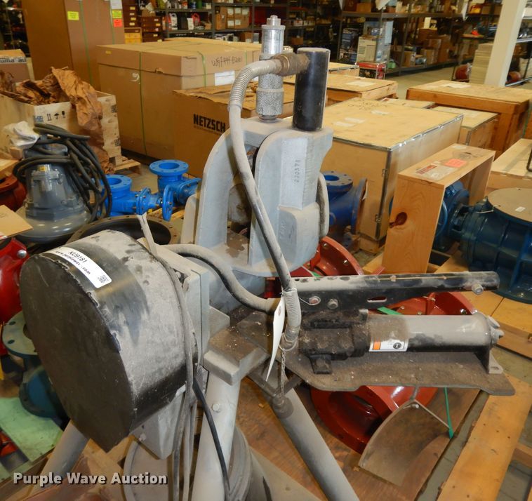 image for item KU9181 Victaulic  pipe roll groover