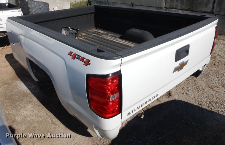 image for item KU9194 Pickup truck bed