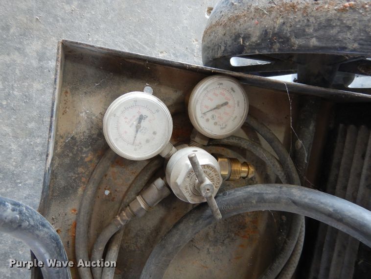 image for item KV9081 Miller Miller Matic 251  welder