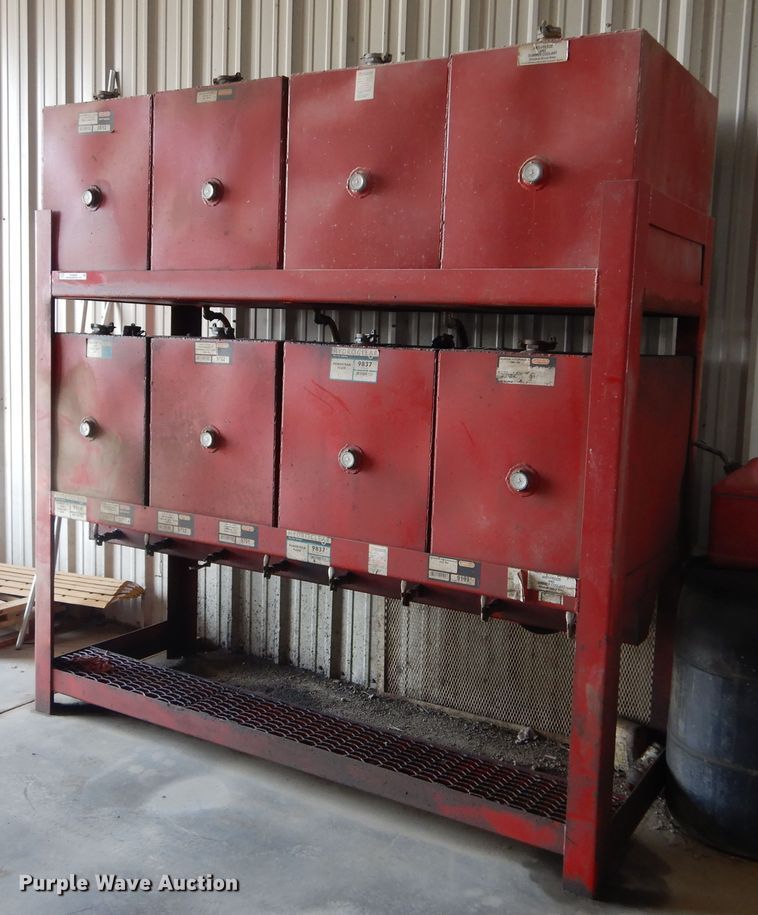 image for item KV9083 (8) tanks