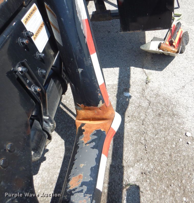 image for item KV9465 2018 Freightliner 114SD  roll-off container truck