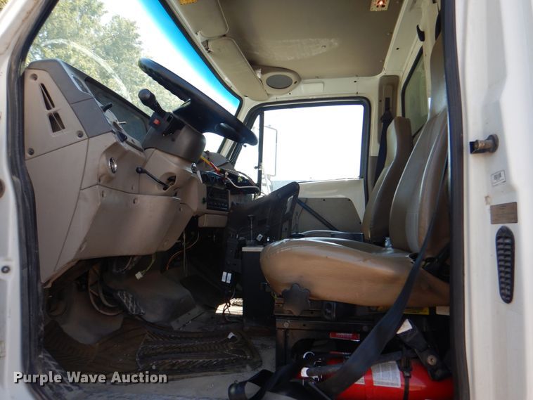 image for item KV9466 2007 Sterling L-Line  dump truck