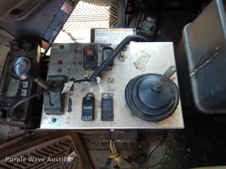 image for item KV9466 2007 Sterling L-Line  dump truck