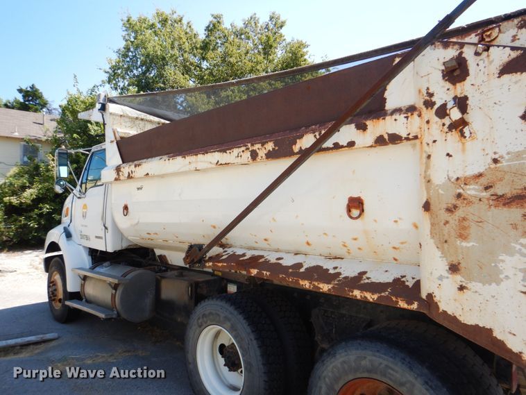 image for item KV9466 2007 Sterling L-Line  dump truck