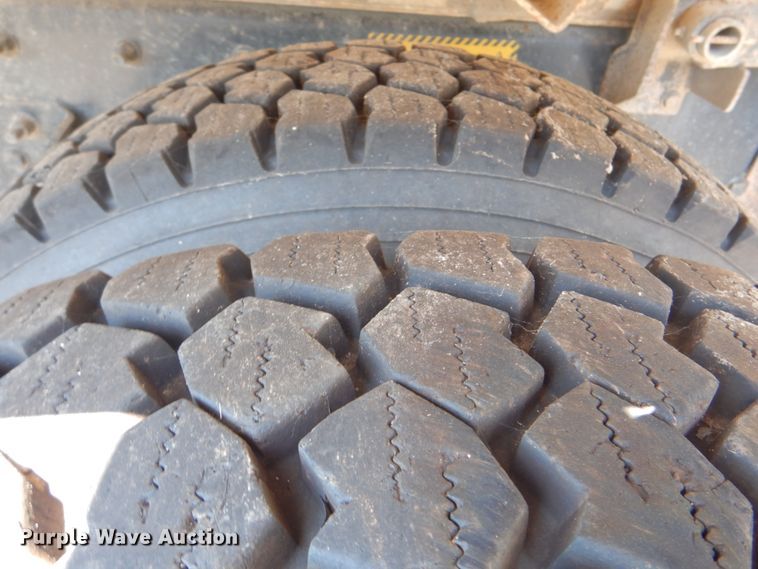 image for item KV9466 2007 Sterling L-Line  dump truck