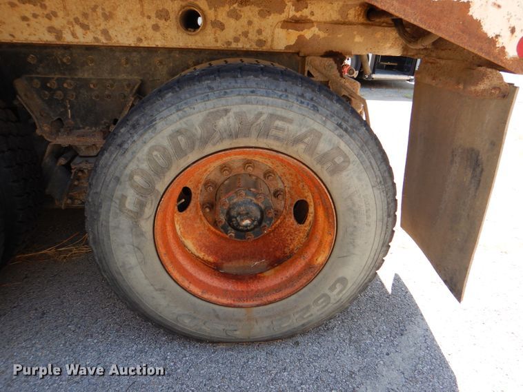 image for item KV9466 2007 Sterling L-Line  dump truck