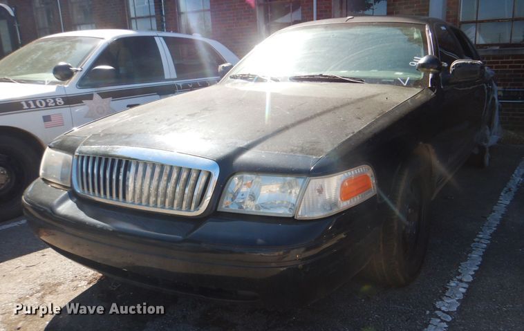 image for item KV9490 2009 Ford Crown Victoria Police Interceptor