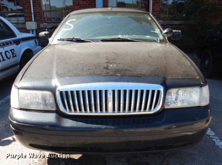 image for item KV9490 2009 Ford Crown Victoria Police Interceptor