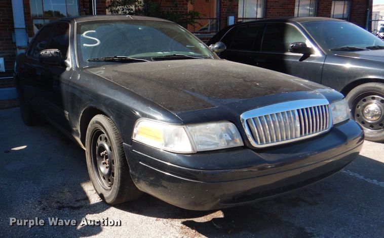 image for item KV9490 2009 Ford Crown Victoria Police Interceptor