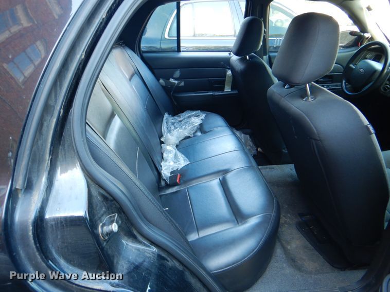 image for item KV9490 2009 Ford Crown Victoria Police Interceptor
