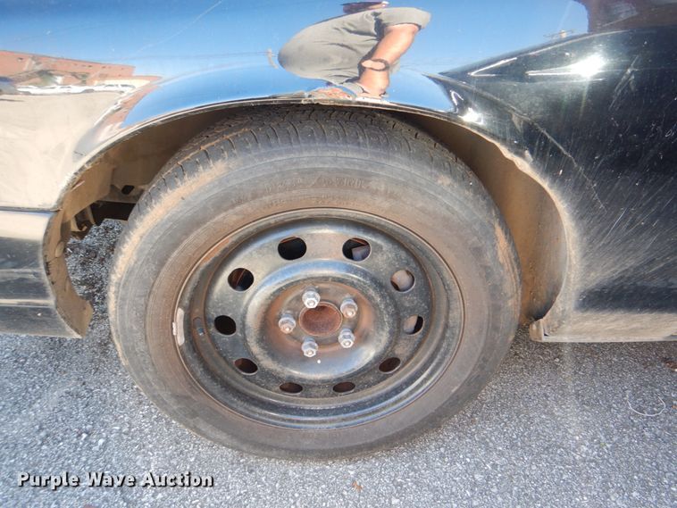 image for item KV9490 2009 Ford Crown Victoria Police Interceptor