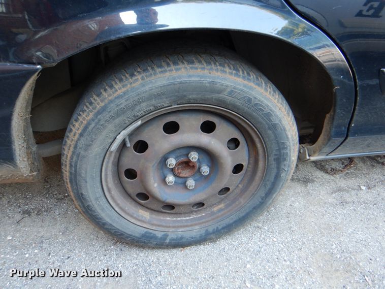 image for item KV9490 2009 Ford Crown Victoria Police Interceptor