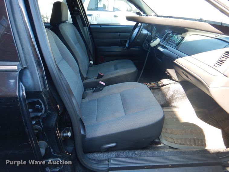 image for item KV9491 2009 Ford Crown Victoria Police Interceptor