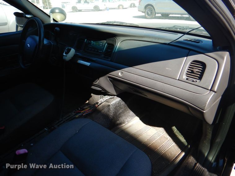 image for item KV9491 2009 Ford Crown Victoria Police Interceptor