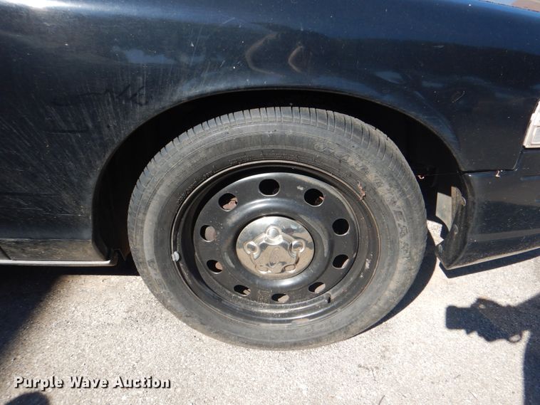 image for item KV9491 2009 Ford Crown Victoria Police Interceptor