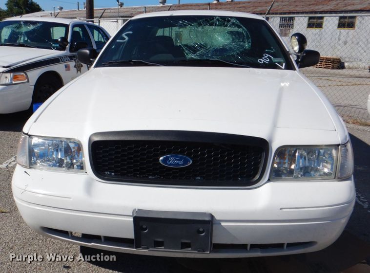 image for item KV9492 2009 Ford Crown Victoria Police Interceptor