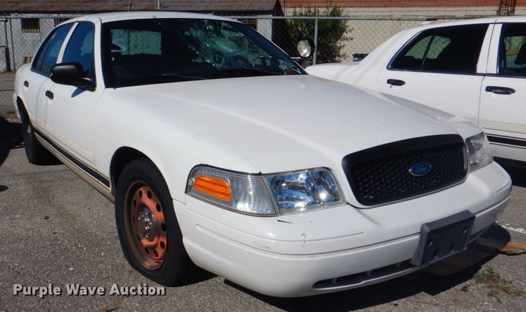 image for item KV9492 2009 Ford Crown Victoria Police Interceptor