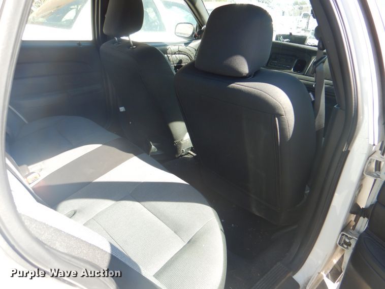 image for item KV9492 2009 Ford Crown Victoria Police Interceptor