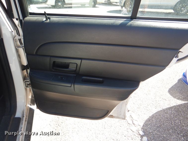 image for item KV9492 2009 Ford Crown Victoria Police Interceptor