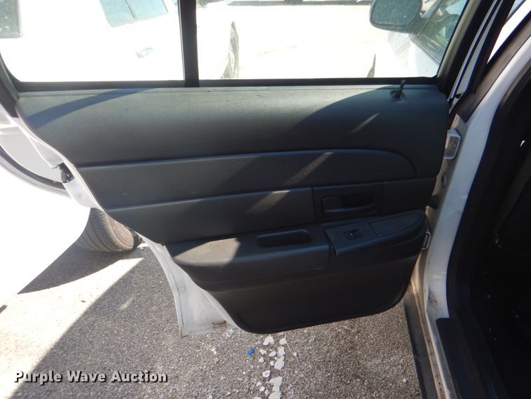 image for item KV9492 2009 Ford Crown Victoria Police Interceptor