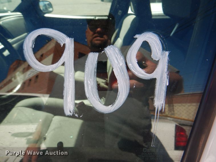 image for item KV9492 2009 Ford Crown Victoria Police Interceptor