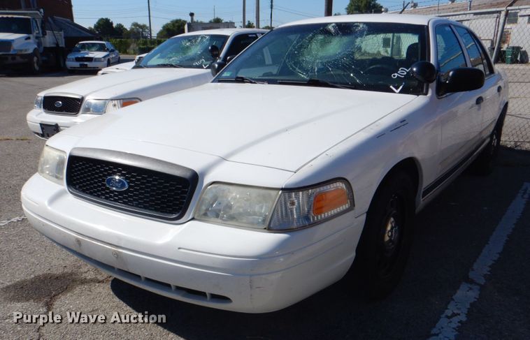 image for item KV9493 2009 Ford Crown Victoria Police Interceptor