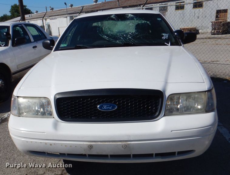 image for item KV9493 2009 Ford Crown Victoria Police Interceptor