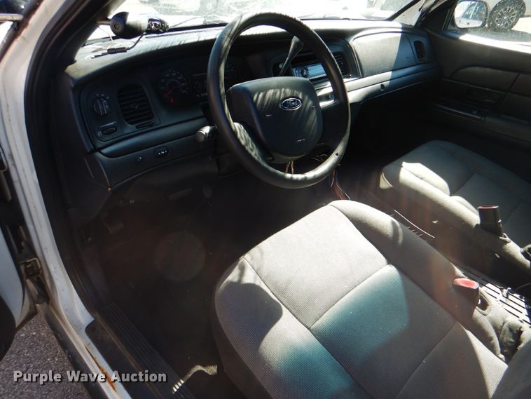 image for item KV9493 2009 Ford Crown Victoria Police Interceptor