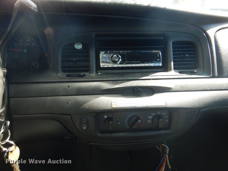 image for item KV9493 2009 Ford Crown Victoria Police Interceptor