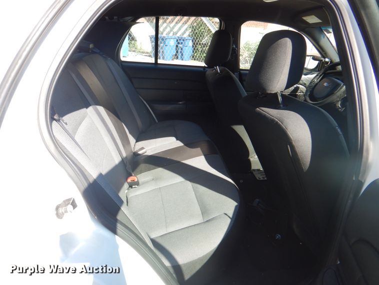 image for item KV9493 2009 Ford Crown Victoria Police Interceptor