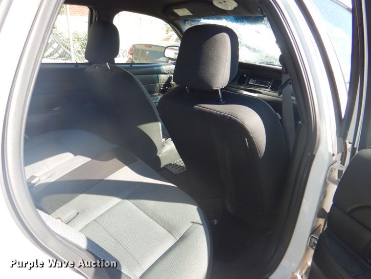 image for item KV9493 2009 Ford Crown Victoria Police Interceptor