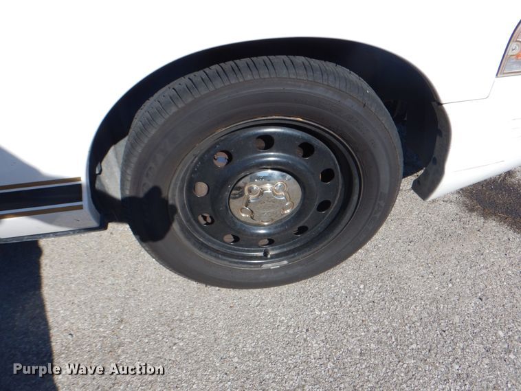 image for item KV9493 2009 Ford Crown Victoria Police Interceptor