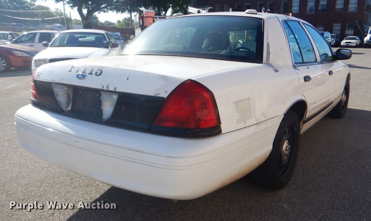 image for item KV9497 2007 Ford Crown Victoria Police Interceptor
