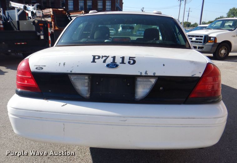 image for item KV9497 2007 Ford Crown Victoria Police Interceptor