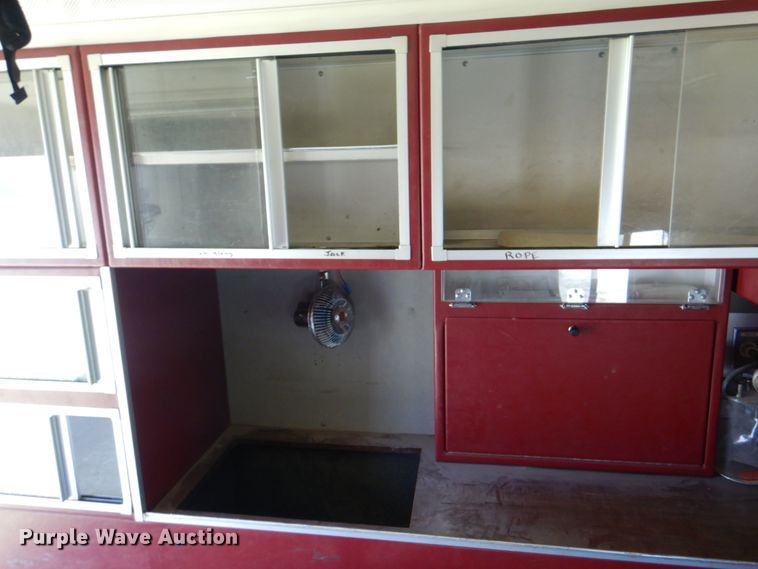 image for item KX9415 1999 Ford F350 Super Duty XLT  ambulance