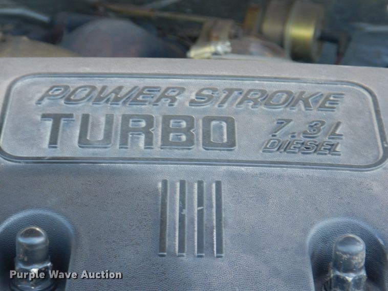 image for item KX9415 1999 Ford F350 Super Duty XLT  ambulance