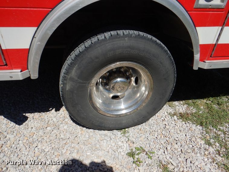 image for item KX9415 1999 Ford F350 Super Duty XLT  ambulance